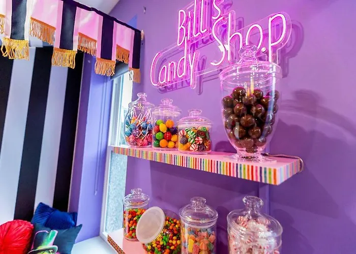 Famous Willy Wonka Themed *