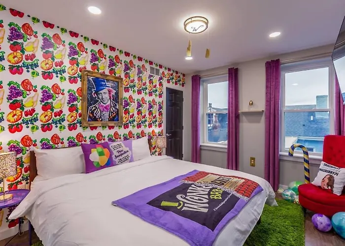 Famous Willy Wonka Themed Holiday home *