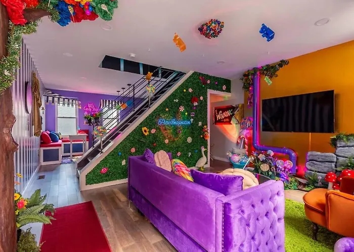 Holiday home Famous Willy Wonka Themed Pittsburgh